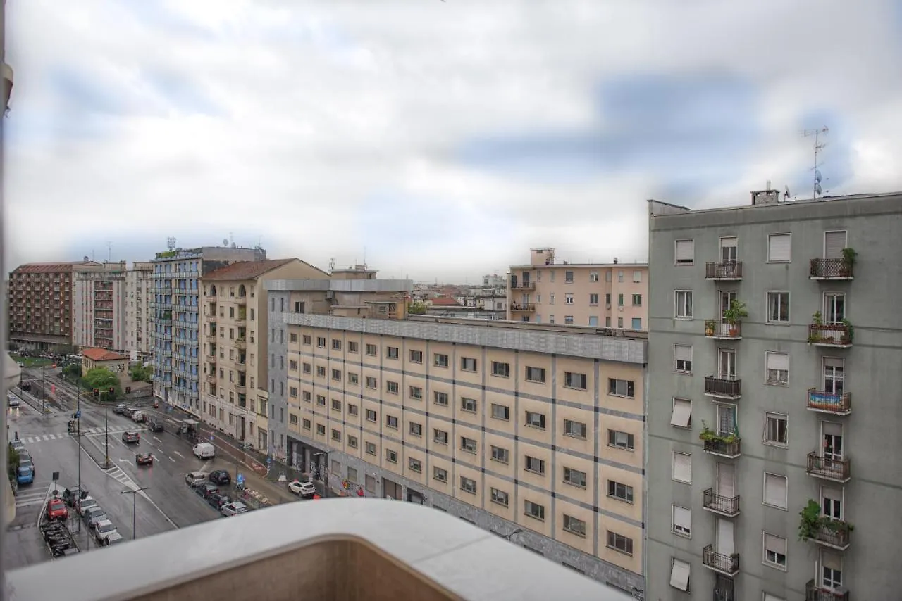 New & Bright Balcony Flat By Central Station Milan 0*,  Italy